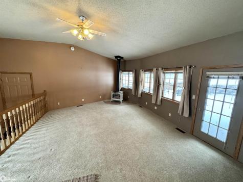 945 S 4th Street Forest City IA 50436