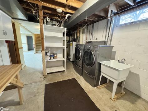 945 S 4th Street Forest City IA 50436