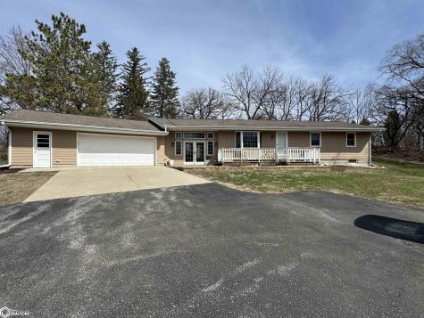 945 S 4th Street Forest City IA 50436
