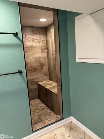 706 S Garfield Avenue Mason City IA 50401