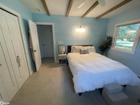 1502 3rd Avenue N Clear Lake IA 50428