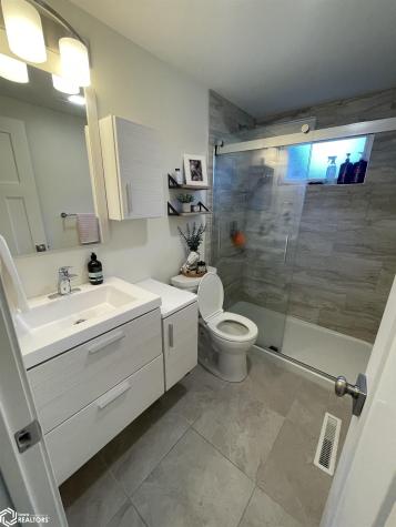 1502 3rd Avenue N Clear Lake IA 50428