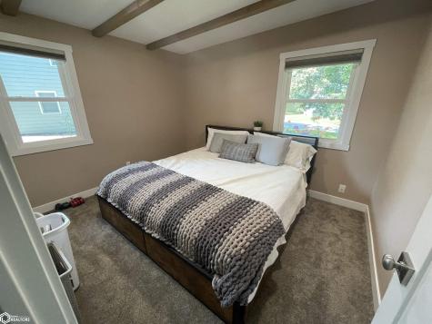 1502 3rd Avenue N Clear Lake IA 50428