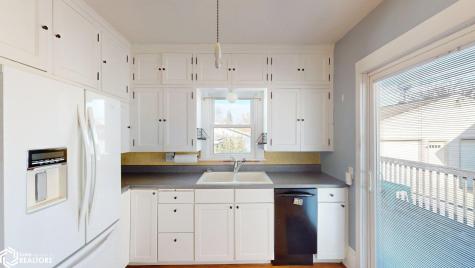 116 16th Street SE Mason City IA 50401