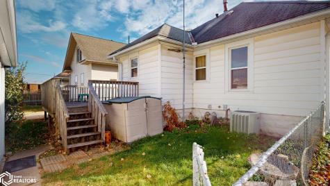 116 16th Street SE Mason City IA 50401