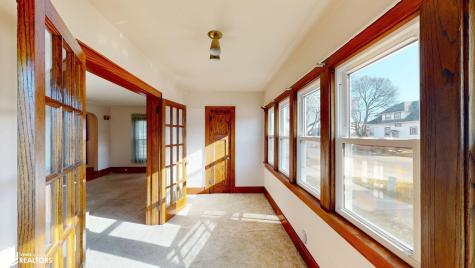 116 16th Street SE Mason City IA 50401