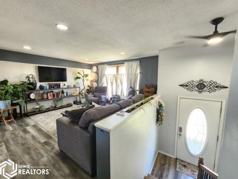 1026 N Polk Avenue Mason City IA 50401