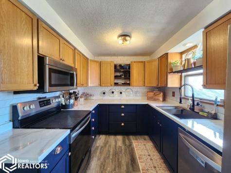 1026 N Polk Avenue Mason City IA 50401