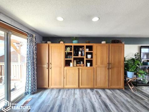 1026 N Polk Avenue Mason City IA 50401