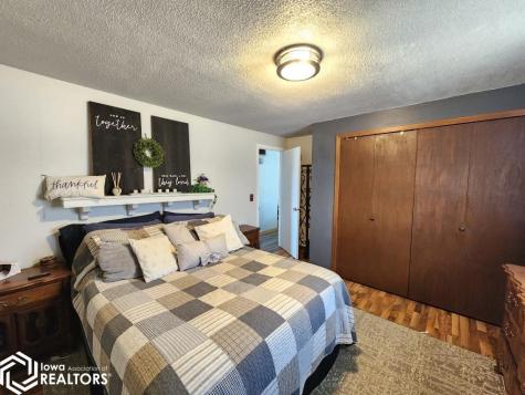 1026 N Polk Avenue Mason City IA 50401