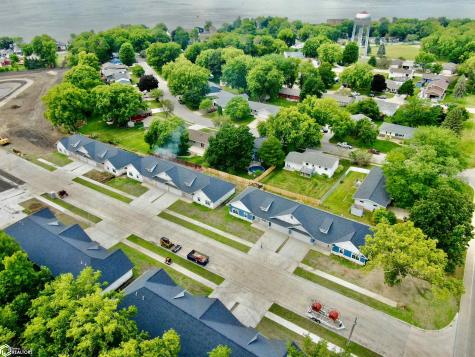 312 27th Place S Clear Lake IA 50428