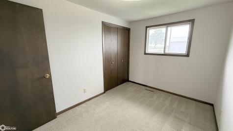 3310 Delaware Avenue Mason City IA 50401