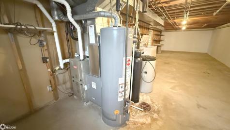 3310 Delaware Avenue Mason City IA 50401