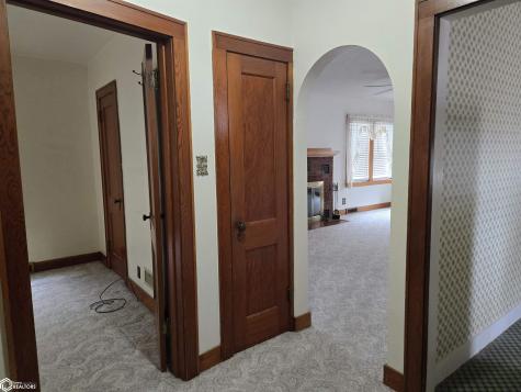 1022 N Monroe Avenue Mason City IA 50401