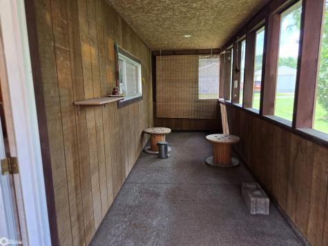 1022 N Monroe Avenue Mason City IA 50401