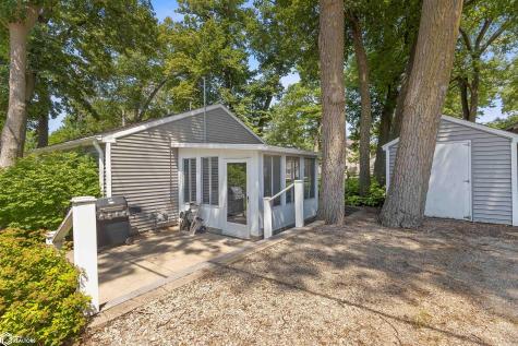 15257 Pascal Street Clear Lake IA 50428