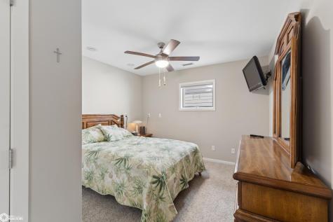 1403 S Lakeview Drive Clear Lake IA 50428