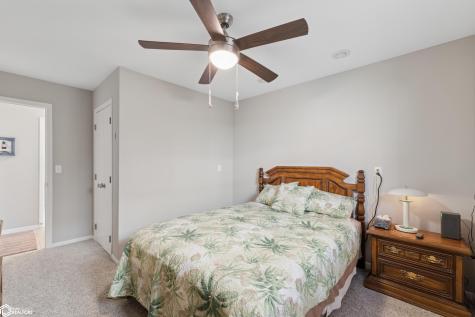 1403 S Lakeview Drive Clear Lake IA 50428