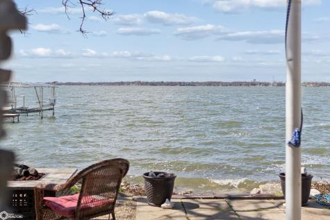 1403 S Lakeview Drive Clear Lake IA 50428