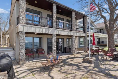 1403 S Lakeview Drive Clear Lake IA 50428