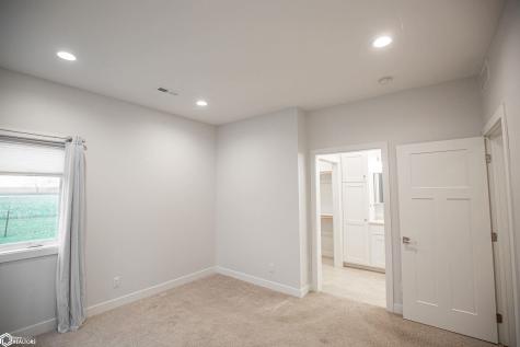 2410 Eastland Drive Algona IA 50511