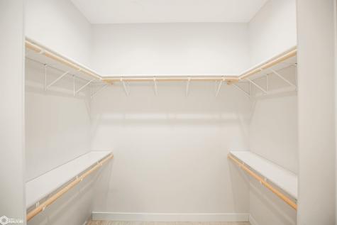 2410 Eastland Drive Algona IA 50511