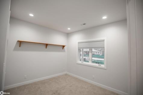 2410 Eastland Drive Algona IA 50511