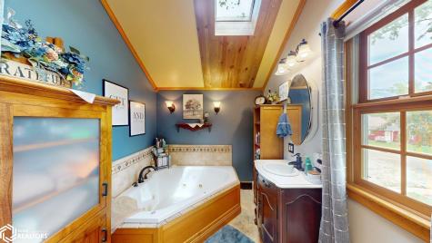 715 S 12th Street Clear Lake IA 50428