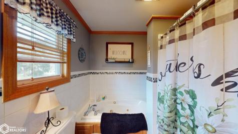 715 S 12th Street Clear Lake IA 50428