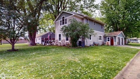 715 S 12th Street Clear Lake IA 50428