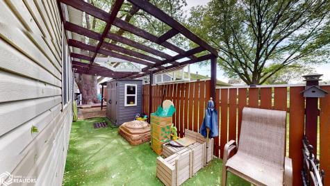 715 S 12th Street Clear Lake IA 50428