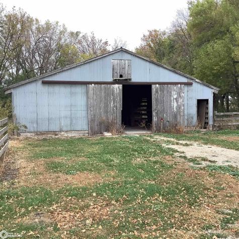 2405 470th Street Buffalo Center IA 50424