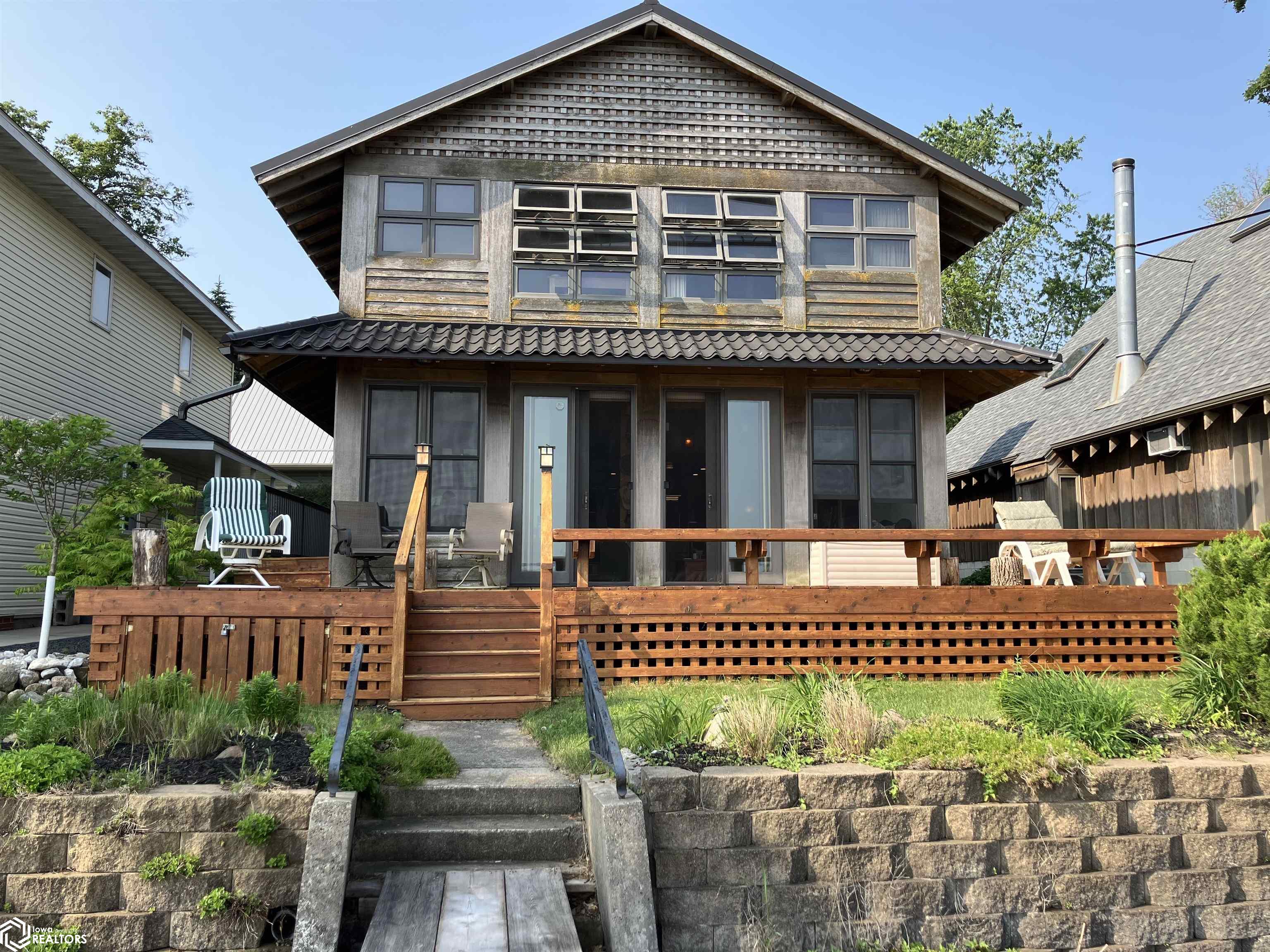 15340 5th Street Clear Lake IA 50428