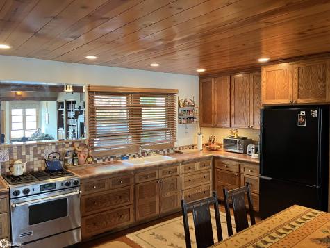 15340 5th Street Clear Lake IA 50428