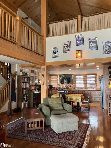 15340 5th Street Clear Lake IA 50428