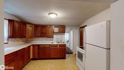 904 6th Street SW Mason City IA 50401
