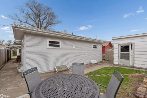 104 14th Place S Clear Lake IA 50428