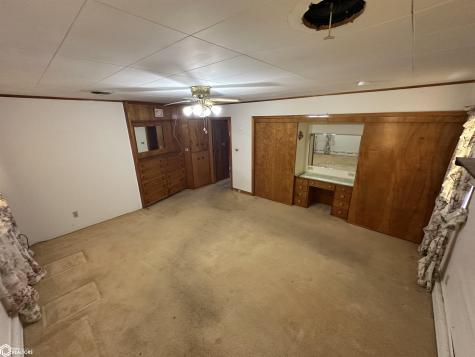 903 2nd Avenue NE Clarion IA 50525