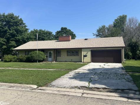 903 2nd Avenue NE Clarion IA 50525