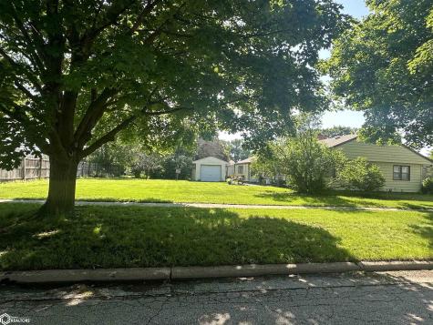 903 2nd Avenue NE Clarion IA 50525