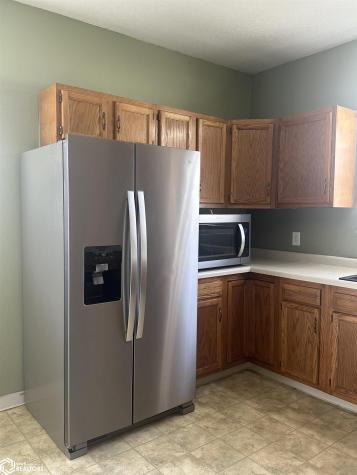 227 Moorhead Iowa Falls IA 50126