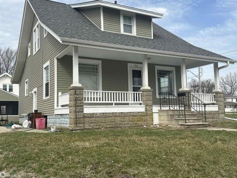 227 Moorhead Iowa Falls IA 50126