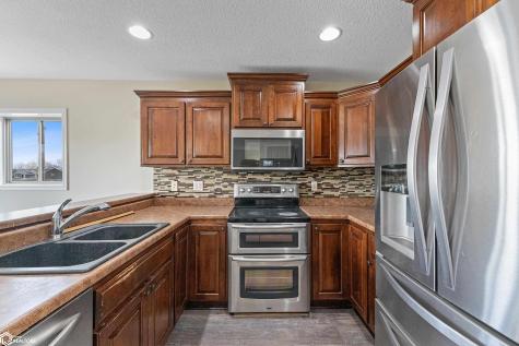504 Pine Brooke Drive Clear Lake IA 50428