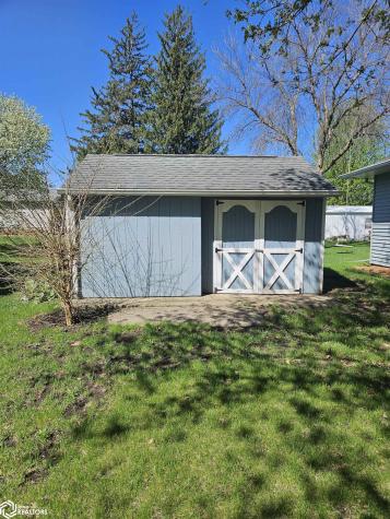204 S Roan Street Algona IA 50511