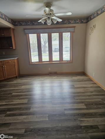204 S Roan Street Algona IA 50511