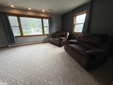 627 1st Street N Rockwell IA 50469