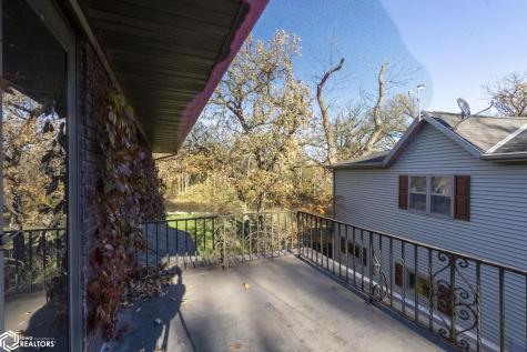 125 N Crescent Drive Mason City IA 50401