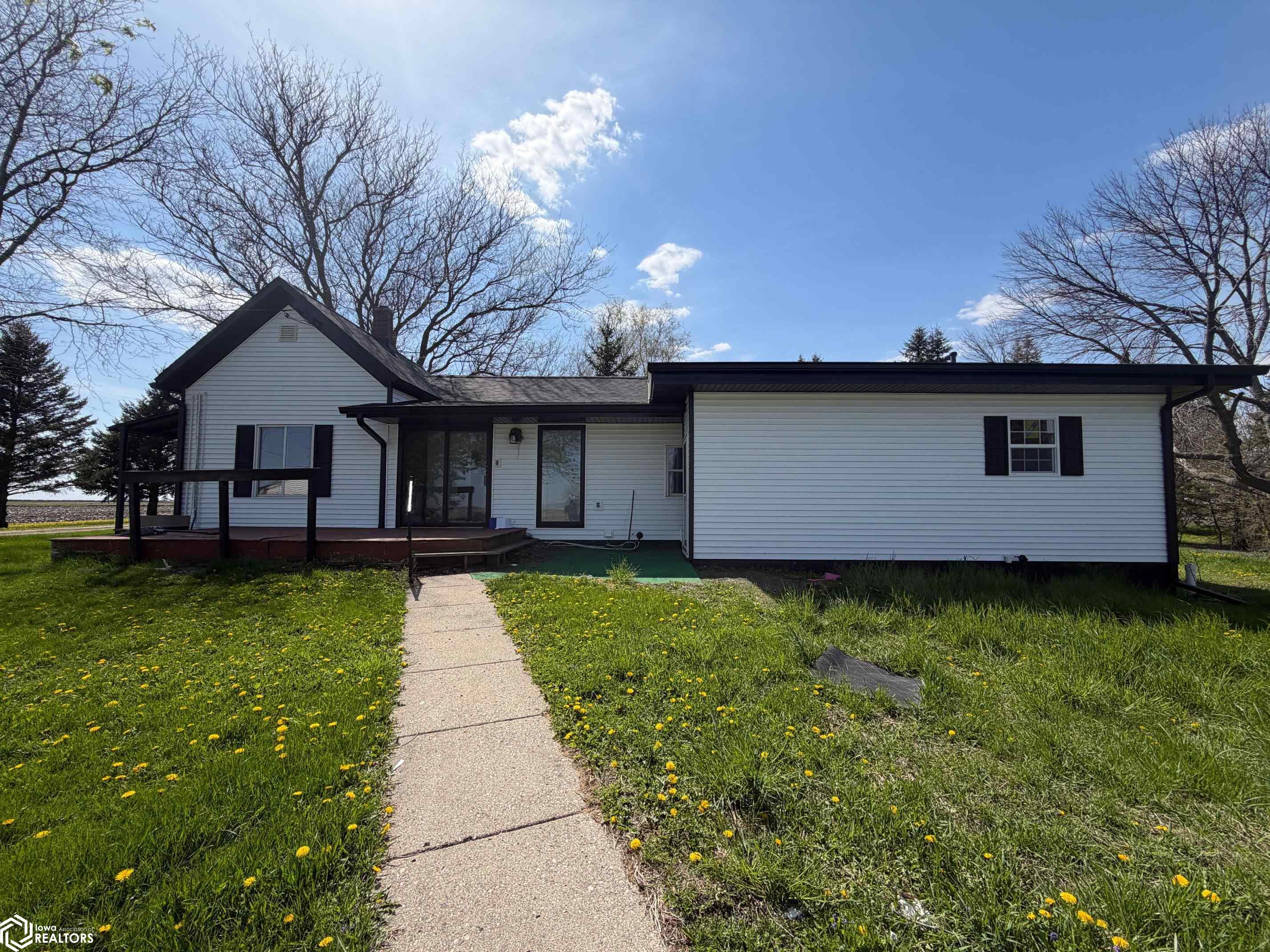 1218 Eagle Avenue Latimer IA 50452