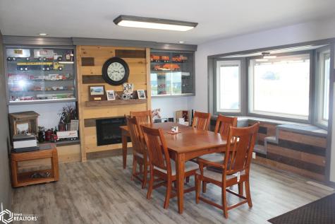 335 E Lyons Street Garner IA 50438