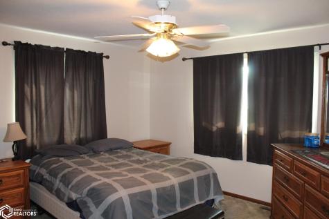 335 E Lyons Street Garner IA 50438